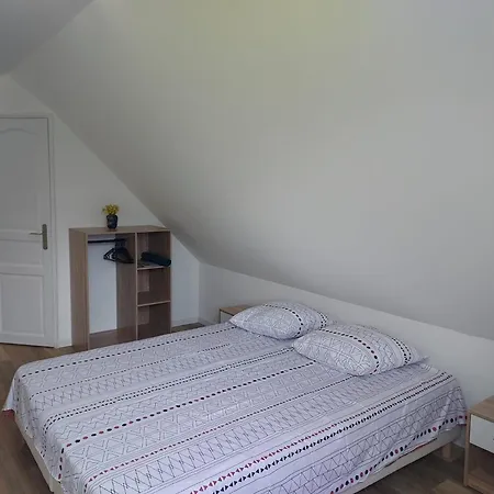 Le Beaujouas Tatil Evi *